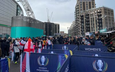 Monster-Mesh News & Blog 4 How to Manage Crowd Control: 3 Best Strategies for Safe Events